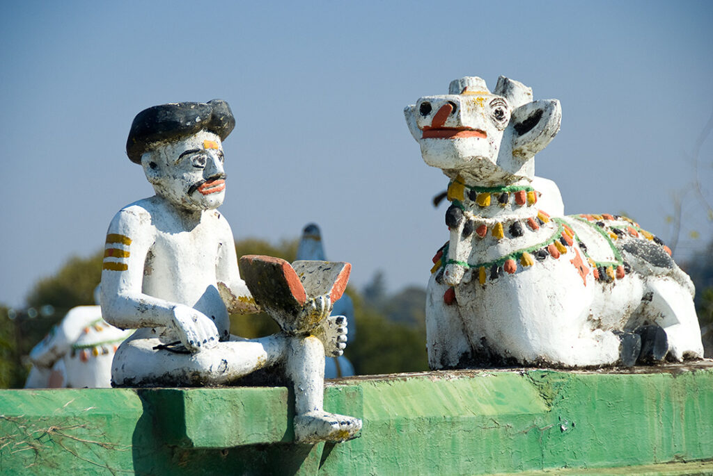 TINLEY MANOR SHIVA TEMPLE